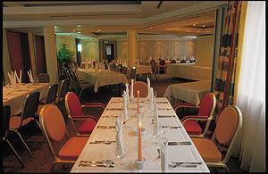 Hotel Am Kurpark Schönebeck Restaurante foto
